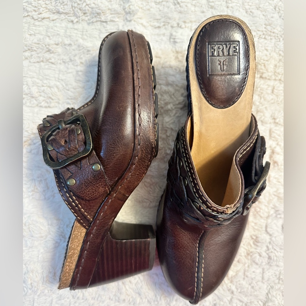 Frye clogs - Picture 2 of 6